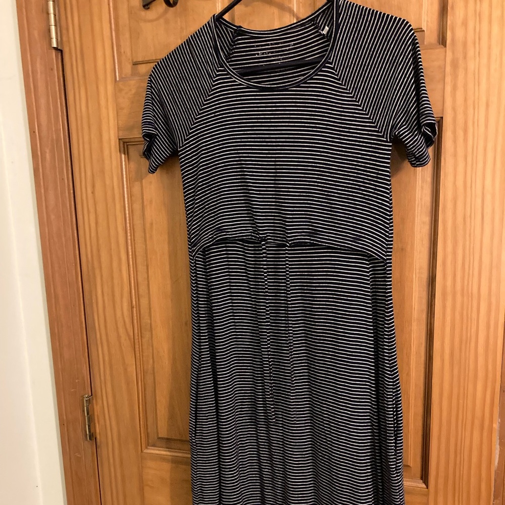 Women's Latched Mama drawstring midi dress